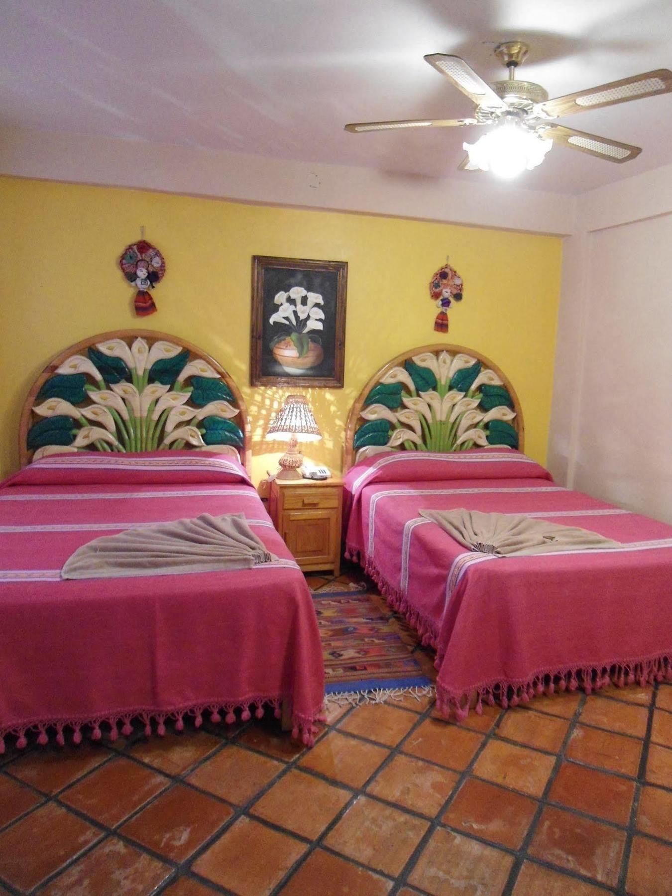 Hotel Cazomalli Oaxaca ภายนอก รูปภาพ
